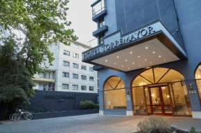 Отель Hotel Torremayor Lyon  Сантьяго